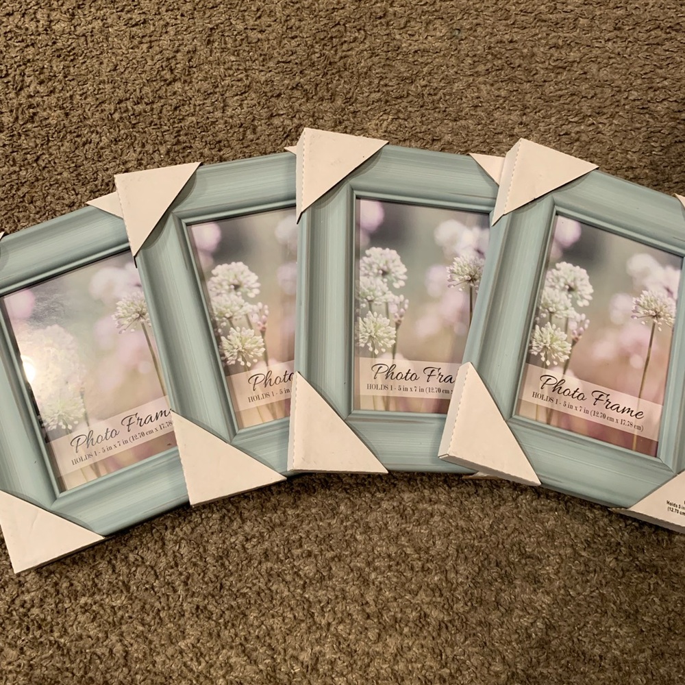 Elegant Blue Photo Frame Set